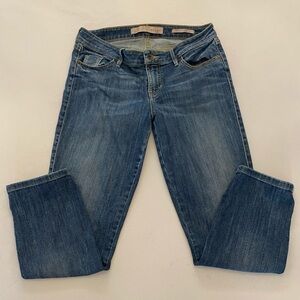 GUESS Mid Crop Jeans, Med. Blue, Size 28.